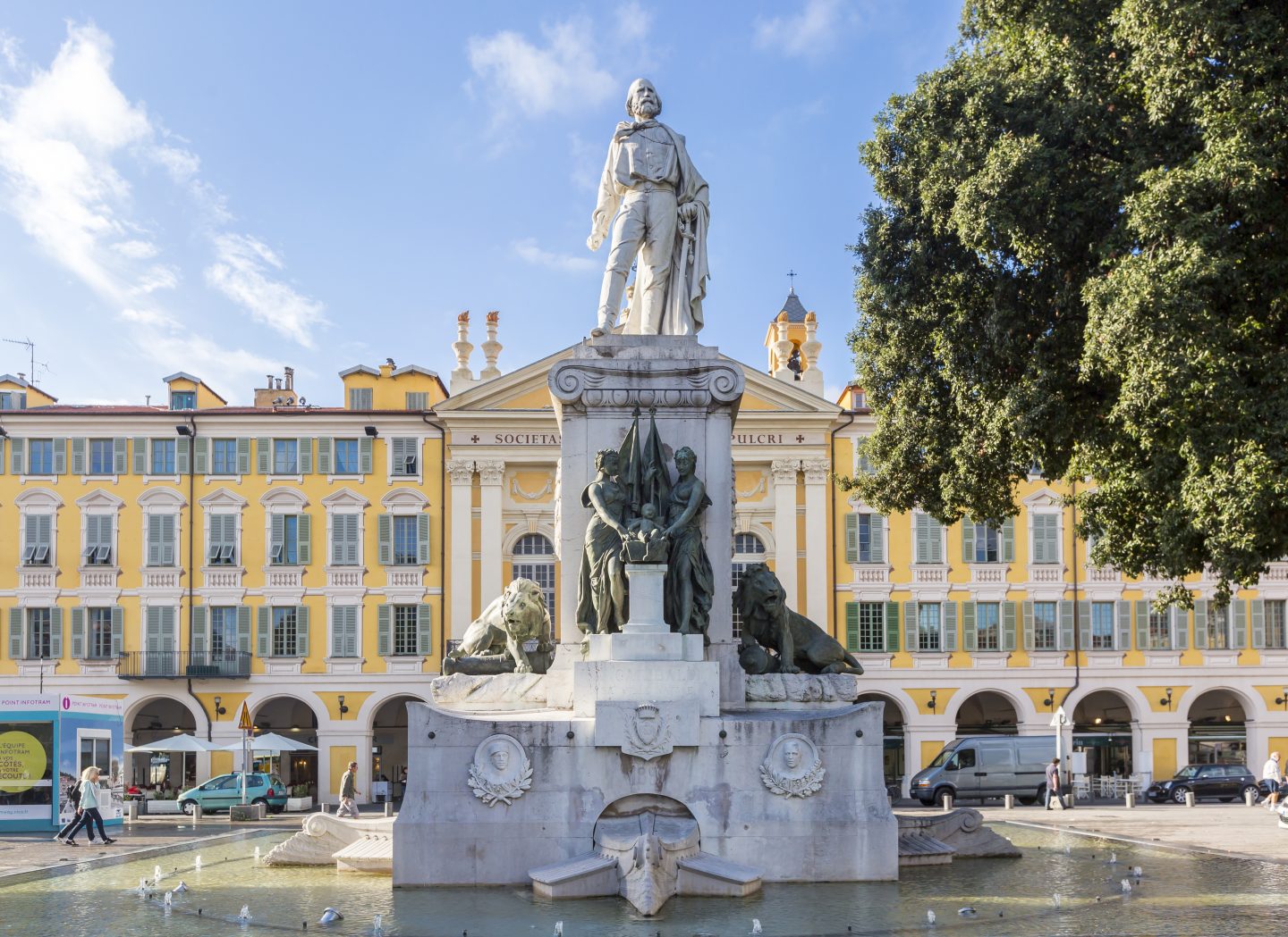 Discover Place Garibaldi - Nice Ideal Tours