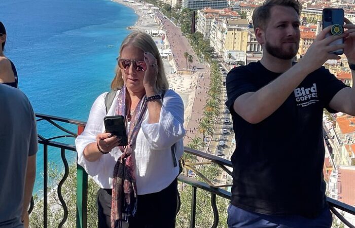 Walking tour of Nice, the old town & the Coline du Château_78